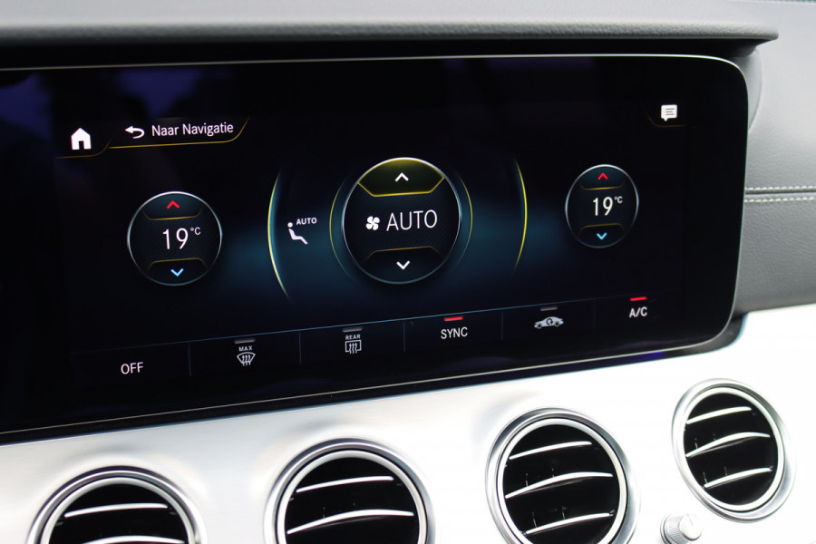 Mercedes-Benz E-Klasse Estate 200 AMG Line Premium+ Aut9 | Panoramadak | Burmester | Memory | Trekhaak | Leder | Surround Camera | Keyless Go | Nightpakket |