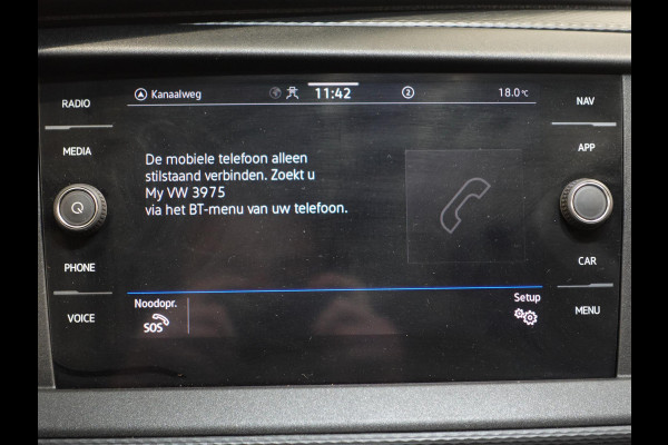 Volkswagen Transporter Executive+ L2H1 Navigatie Apple Carplay Trekhaak Cruise control 2-Zits Euro6