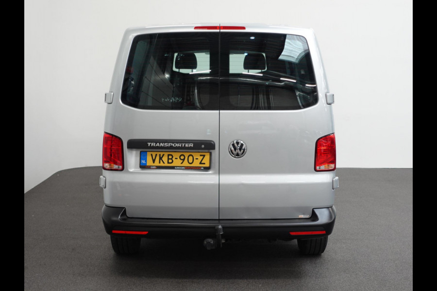 Volkswagen Transporter Executive+ L2H1 Navigatie Apple Carplay Trekhaak Cruise control 2-Zits Euro6