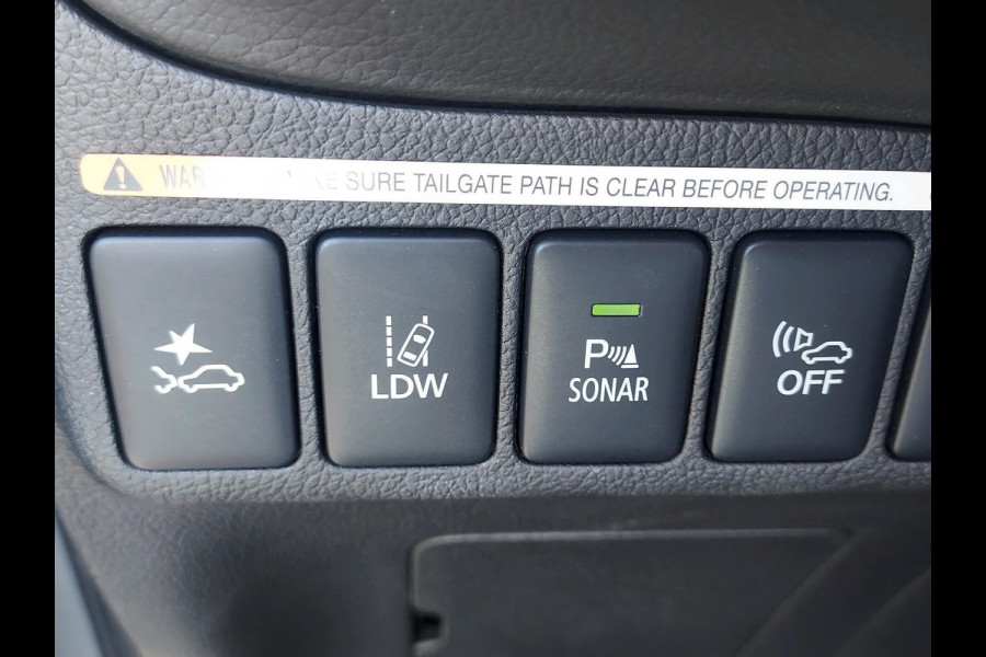 Mitsubishi Outlander 2.4 PHEV S-Edition volleder | schuifdak | adaptive cruise | stoelverwarming |