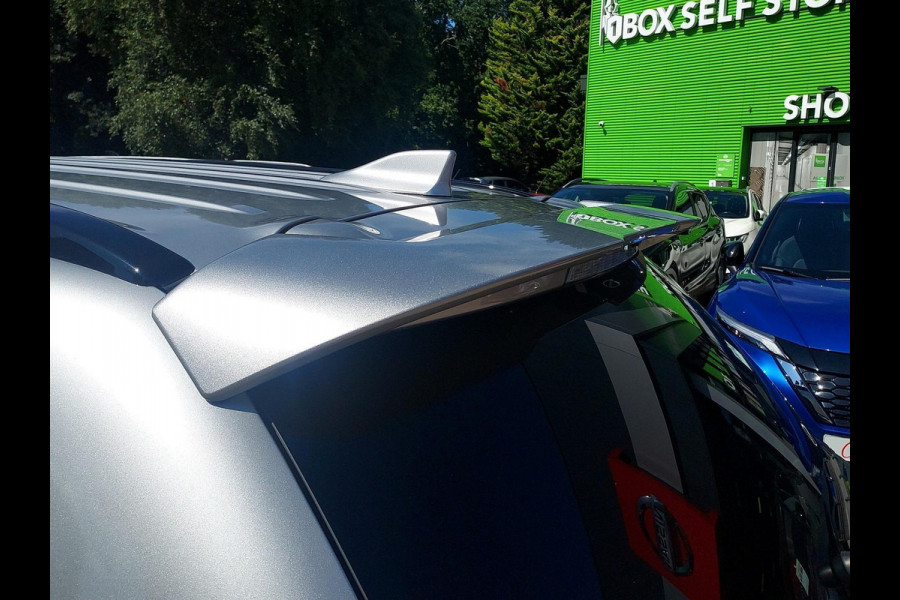 Mitsubishi Outlander 2.4 PHEV S-Edition volleder | schuifdak | adaptive cruise | stoelverwarming |