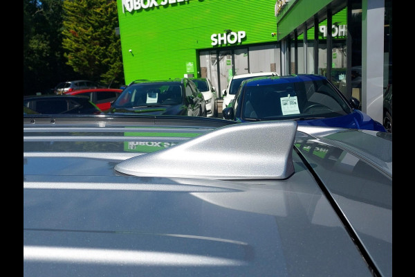 Mitsubishi Outlander 2.4 PHEV S-Edition volleder | schuifdak | adaptive cruise | stoelverwarming |
