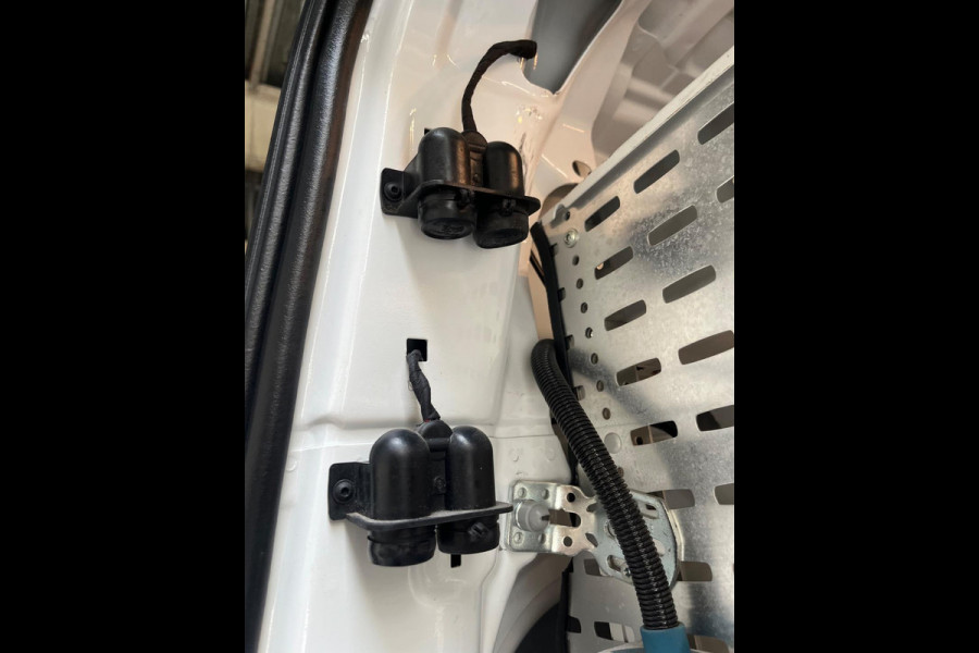 Ford Transit Custom SERVICEWAGEN LANG/ HOOG 320 2.0 TDCI EURO6 L2H2 3Persoons TREND SORTIMO INRICHTING V230 OMVORMER RIJKLAARPRIJS