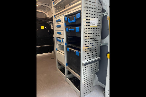Ford Transit Custom SERVICEWAGEN LANG/ HOOG 320 2.0 TDCI EURO6 L2H2 3Persoons TREND SORTIMO INRICHTING V230 OMVORMER RIJKLAARPRIJS