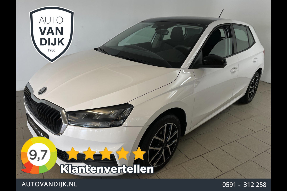 Škoda Fabia 1.0 MPI Ambition AIRCO CRUISE NAVI VIA APP BLUETOOTH ELEK RAMEN CENT VERG ZWART DAK VELGEN NIEUWSTAAT Škoda Fabia 1.0 MPI Ambition AIRCO CRUISE NAVI VIA APP BLUETOOTH ELEK RAMEN CENT VERG ZWART DAK VELGEN NIEUWSTAAT