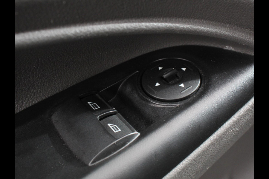 Ford Transit Connect 1.5 EcoBlue L2 Trend Navigatie | Airco | DAB+ | PDC | Camera | Bluetooth |LM Velgen | Carplay/Android Auto | 3Zits