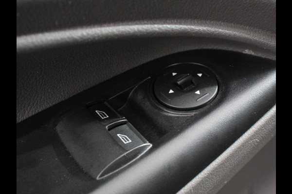 Ford Transit Connect 1.5 EcoBlue L2 Trend Navigatie | Airco | DAB+ | PDC | Camera | Bluetooth |LM Velgen | Carplay/Android Auto | 3Zits