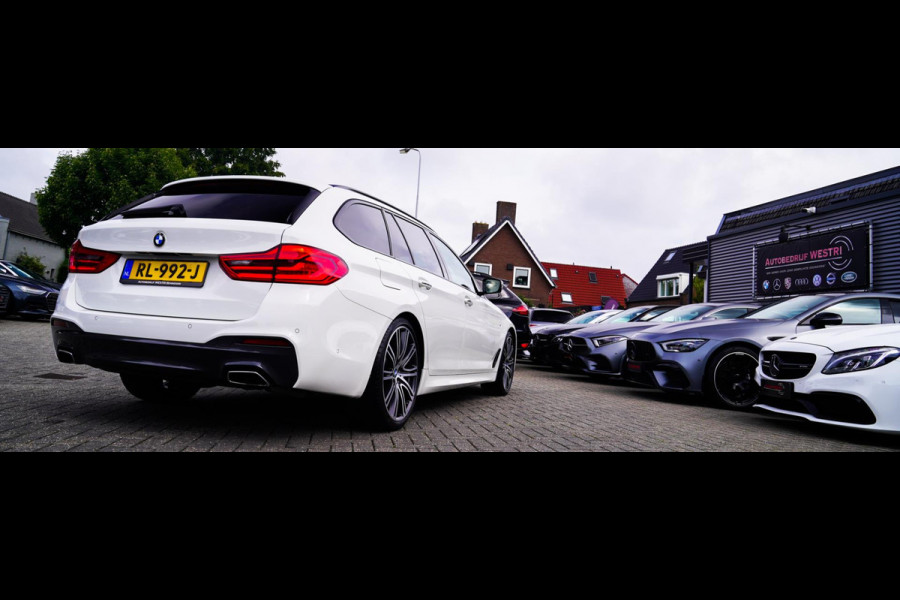 BMW 5 Serie Touring 520i High Executive | M-Pakket | Memory | Bots waarschuwingen