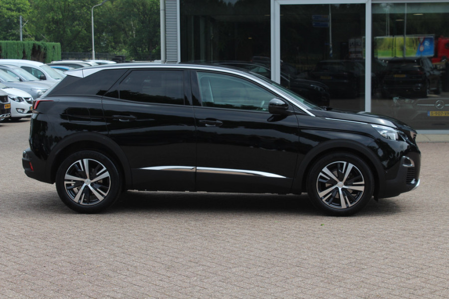 Peugeot 3008 1.6 PureTech GT Line / Trekhaak / Camera / Navigatie / Keyless / 18'' / Stoelverwarming / DAB / Cruise Control