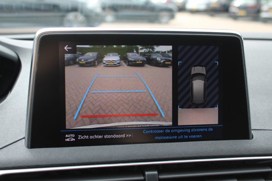 Peugeot 3008 1.6 PureTech GT Line / Trekhaak / Camera / Navigatie / Keyless / 18'' / Stoelverwarming / DAB / Cruise Control