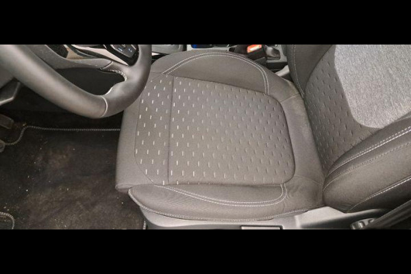 Ford Puma 1.0 EcoBoost Hybrid Titanium 125pk | Winterpack | SYNC 4 Navigatie | LED Koplampen | Achteruitrijcamera
