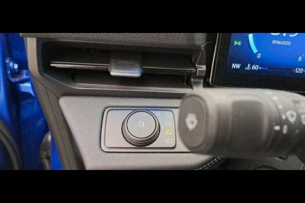 Ford Puma 1.0 EcoBoost Hybrid Titanium 125pk | Winterpack | SYNC 4 Navigatie | LED Koplampen | Achteruitrijcamera