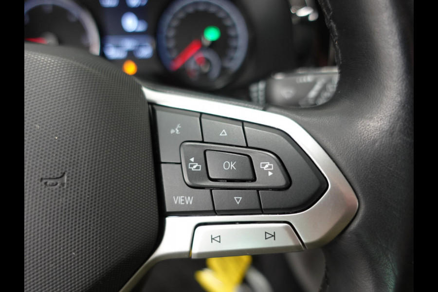 Volkswagen Transporter 150pk Automaat L2 Dubbele cabine Bulli Apple Carplay Cruise control Camera Airco Euro6