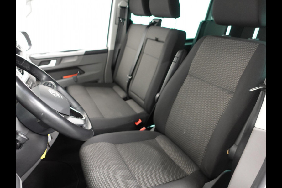 Volkswagen Transporter 150pk Automaat L2 Dubbele cabine Bulli Apple Carplay Cruise control Camera Airco Euro6