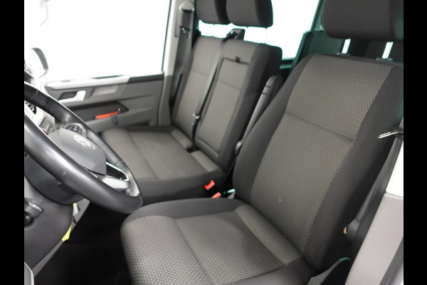 Volkswagen Transporter 150pk Automaat L2 Dubbele cabine Bulli Apple Carplay Cruise control Camera Airco Euro6