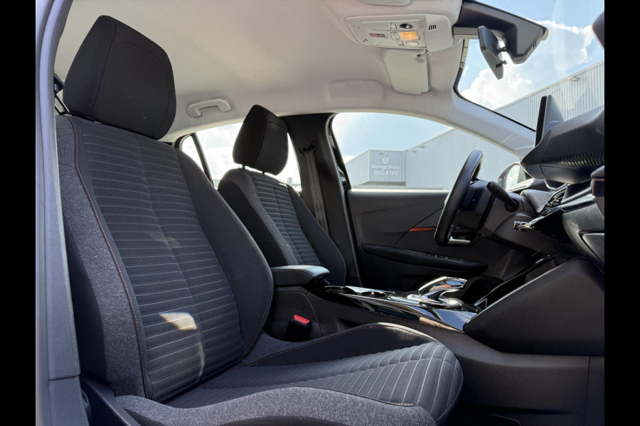 Peugeot e-208 EV Active Pack 50 kWh | Navi | Camera |