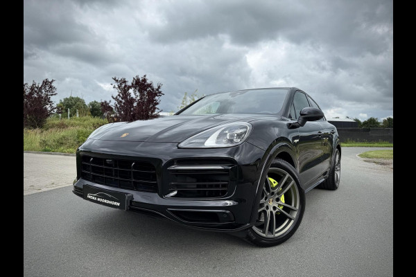 Porsche Cayenne Coupé 3.0 E-Hybrid SportDesign|Sport Chrono|Luchtvering|BOSE|Camera 360°|AppleCarplay