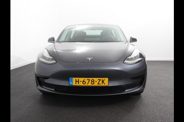 Tesla Model 3 Standard RWD Plus 60 kWh | Leder | Panorama dak | Parkeer sensoren VA + Camera | Cruise Control Adaptive | Lichtmetalen velgen