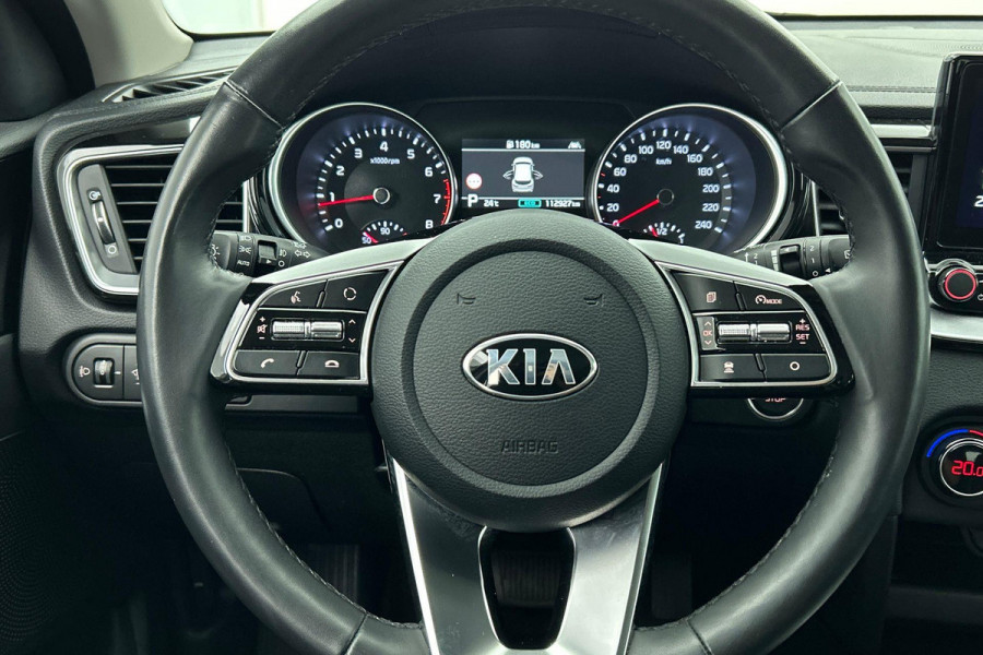 Kia Ceed Sportswagon 1.5 T-GDi DynamicPlusLine (STOEL/-STUURVERWARMING, CLIMA, ADAPTIVE CRUISE, CAMERA, CARPLAY, 1e EIGENAAR)