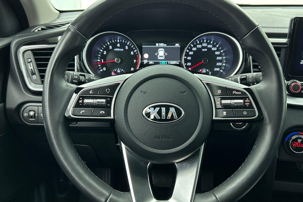 Kia Ceed Sportswagon 1.5 T-GDi DynamicPlusLine (STOEL/-STUURVERWARMING, CLIMA, ADAPTIVE CRUISE, CAMERA, CARPLAY, 1e EIGENAAR)