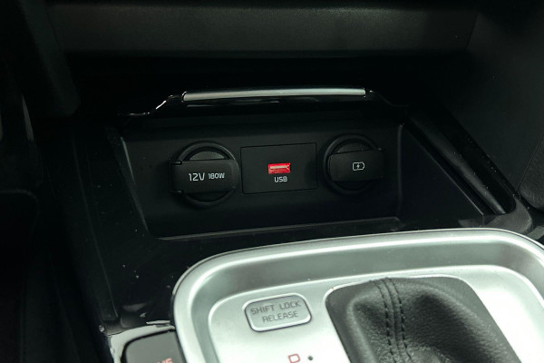 Kia Ceed Sportswagon 1.5 T-GDi DynamicPlusLine (STOEL/-STUURVERWARMING, CLIMA, ADAPTIVE CRUISE, CAMERA, CARPLAY, 1e EIGENAAR)