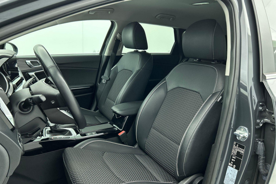 Kia Ceed Sportswagon 1.5 T-GDi DynamicPlusLine (STOEL/-STUURVERWARMING, CLIMA, ADAPTIVE CRUISE, CAMERA, CARPLAY, 1e EIGENAAR)