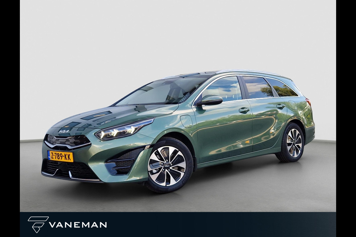 Kia Ceed Sportswagon 1.6 GDI PHEV DynamicPlusLine | Trekhaak| Dodehoek | Camera | Stoelverwarming | LED | Key-Less |