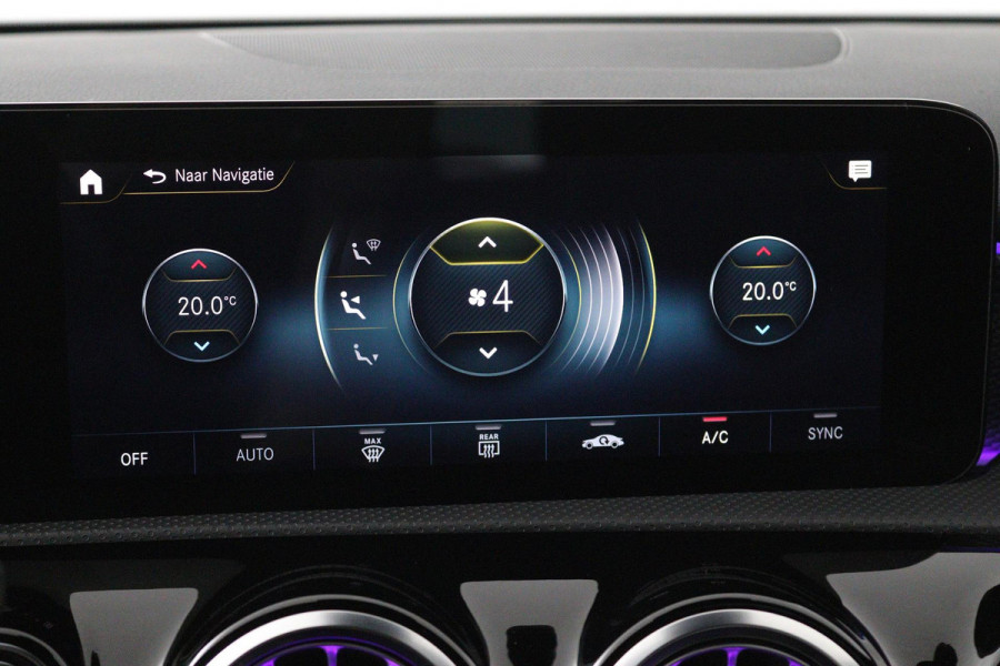 Mercedes-Benz A-Klasse 180 Business Solution Luxury (SFEERVERLICHTING, CAMERA, STIOELVERWARMING, GOED ONDERHOUDEN