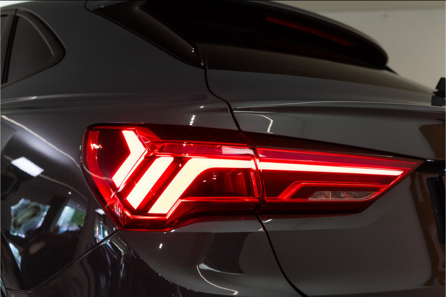 Audi Q3 Sportback 45 TFSI e S-Line 245PK | Virtual | Sfeer | Matrix | Keyless | 12 MND Garantie