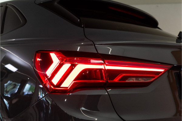 Audi Q3 Sportback 45 TFSI e S-Line 245PK | Virtual | Sfeer | Matrix | Keyless | 12 MND Garantie