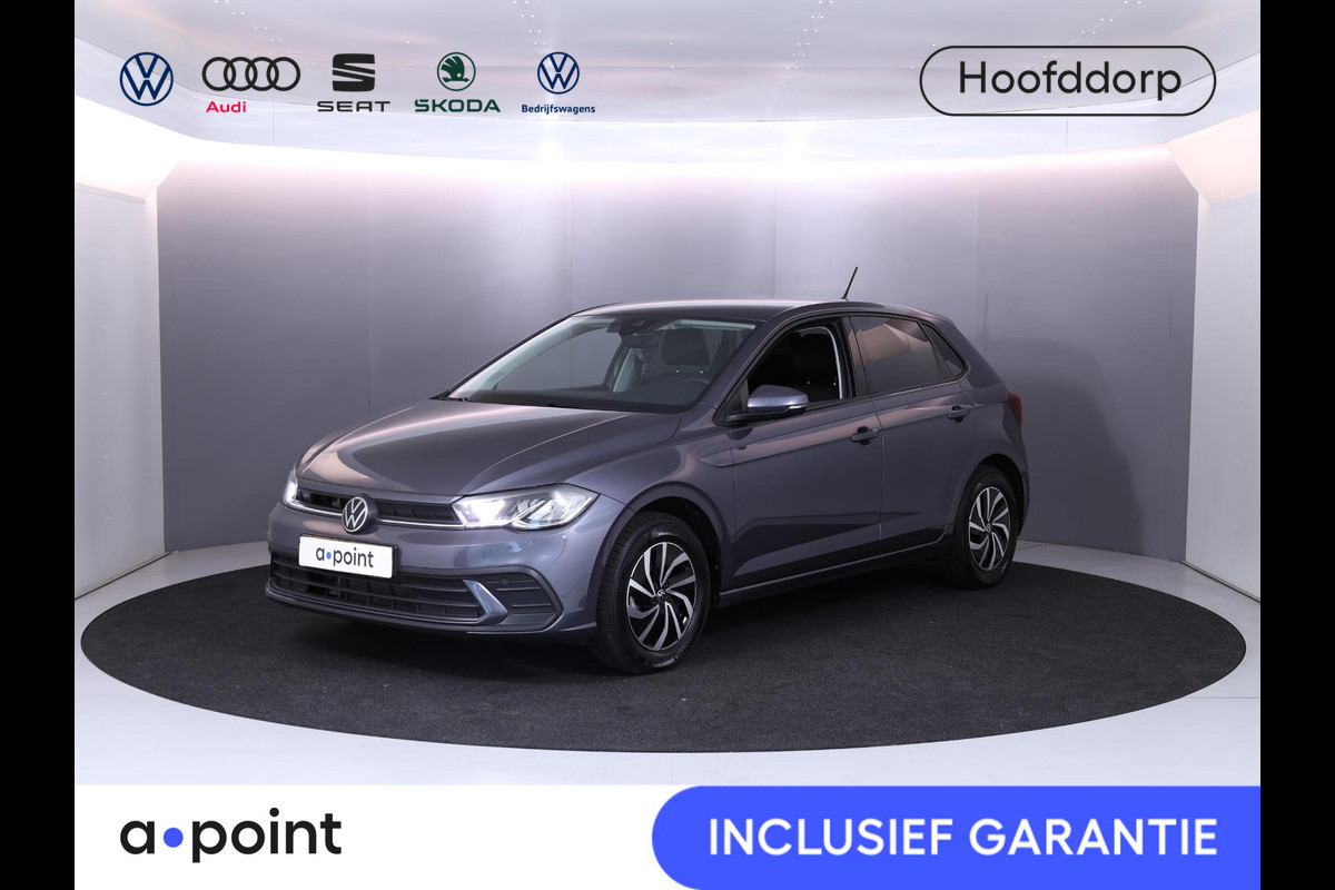 Volkswagen Polo 1.0 TSI Life Edition 95 pk Automaat (DSG) | Verlengde garantie | Navigatie via App | Parkeersensoren achter | Achteruitrijcamera | Adaptieve cruise control | LED koplampen | Volkswagen Polo 1.0 TSI Life Edition 95 pk Automaat (DSG) | Verlengde garantie | Navigatie via App | Parkeersensoren achter | Achteruitrijcamera | Adaptieve cruise control | LED koplampen |