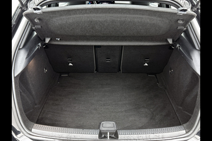 Mercedes-Benz A-Klasse 160 Business Solution | Lichtmetalen velgen | Navigatie |  Parking support | Inclusief 24 maanden MB Certified garantie voor Europa.