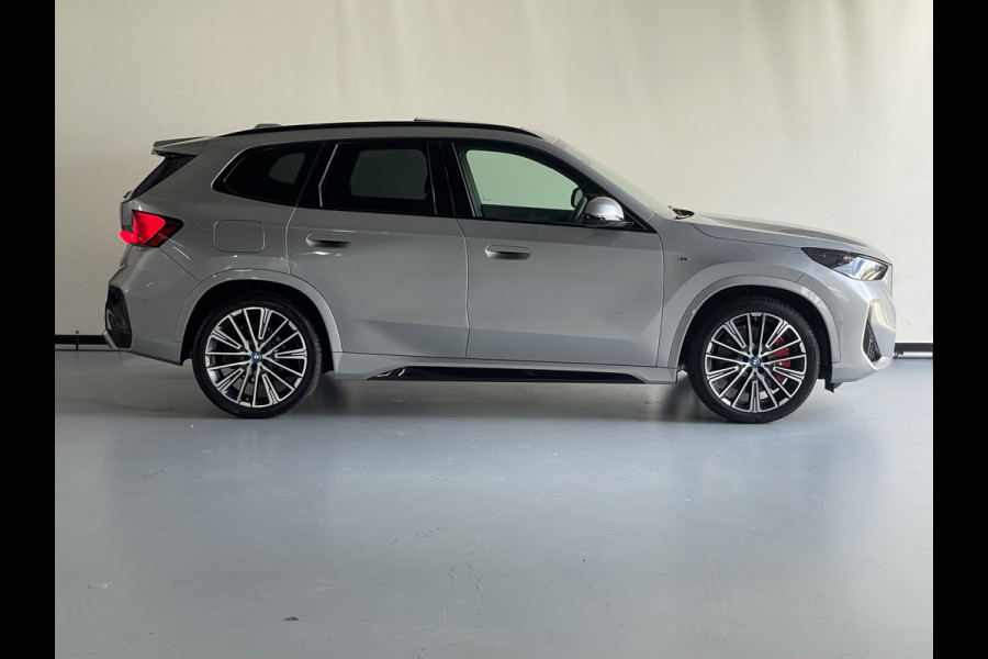 BMW X1 xDrive30e M Sport Innovation Pano Dak Head UP / Harman Kardon / Trekhaak  / 7800 KM !!