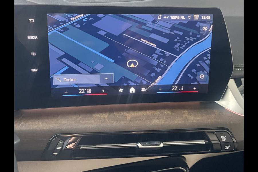 BMW X1 xDrive30e M Sport Innovation Pano Dak Head UP / Harman Kardon / Trekhaak  / 7800 KM !!
