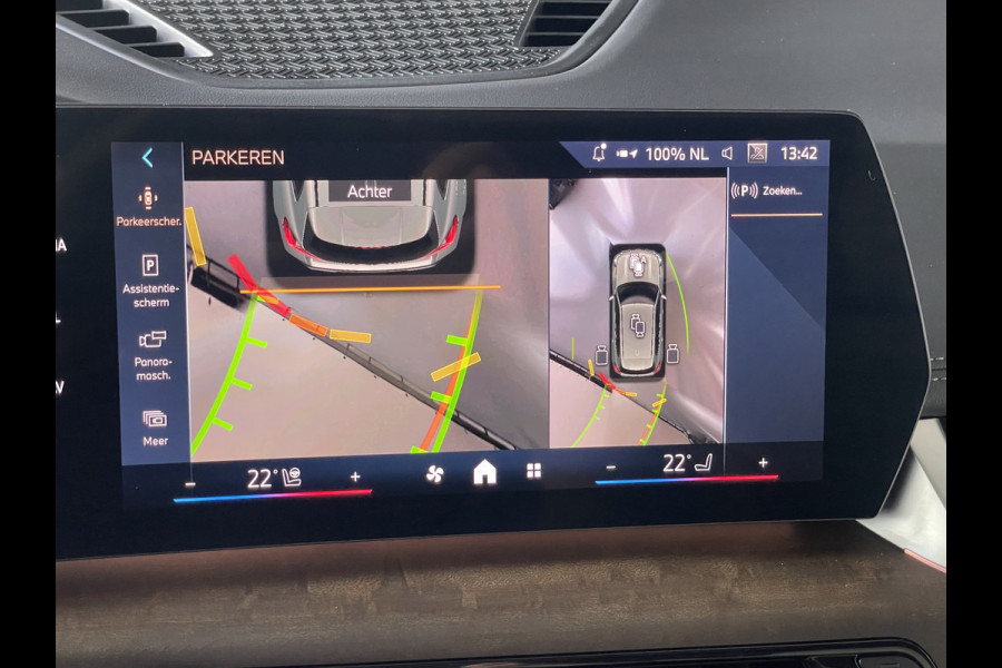 BMW X1 xDrive30e M Sport Innovation Pano Dak Head UP / Harman Kardon / Trekhaak  / 7800 KM !!