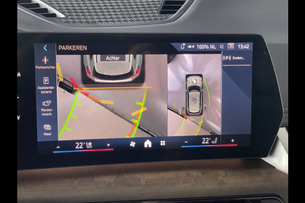 BMW X1 xDrive30e M Sport Innovation Pano Dak Head UP / Harman Kardon / Trekhaak  / 7800 KM !!