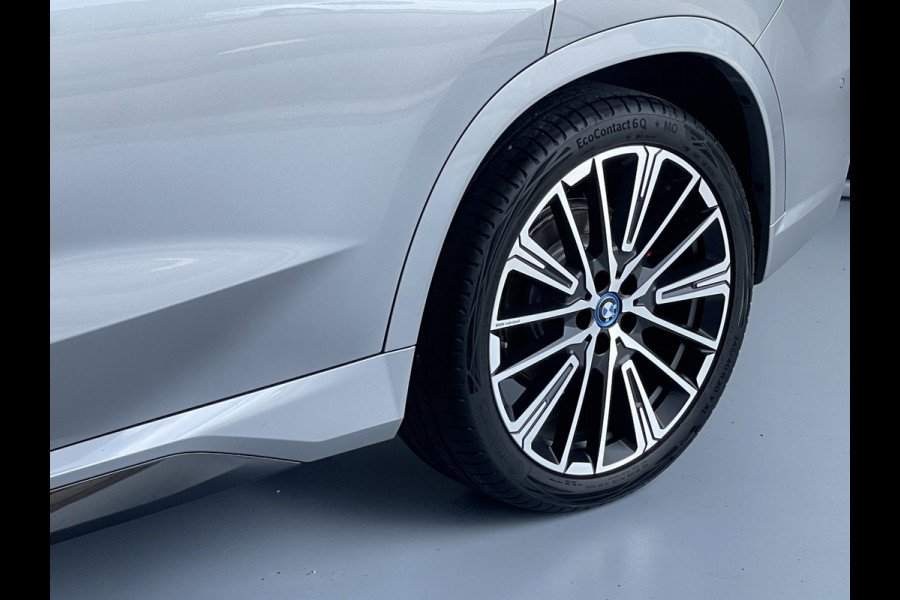 BMW X1 xDrive30e M Sport Innovation Pano Dak Head UP / Harman Kardon / Trekhaak  / 7800 KM !!