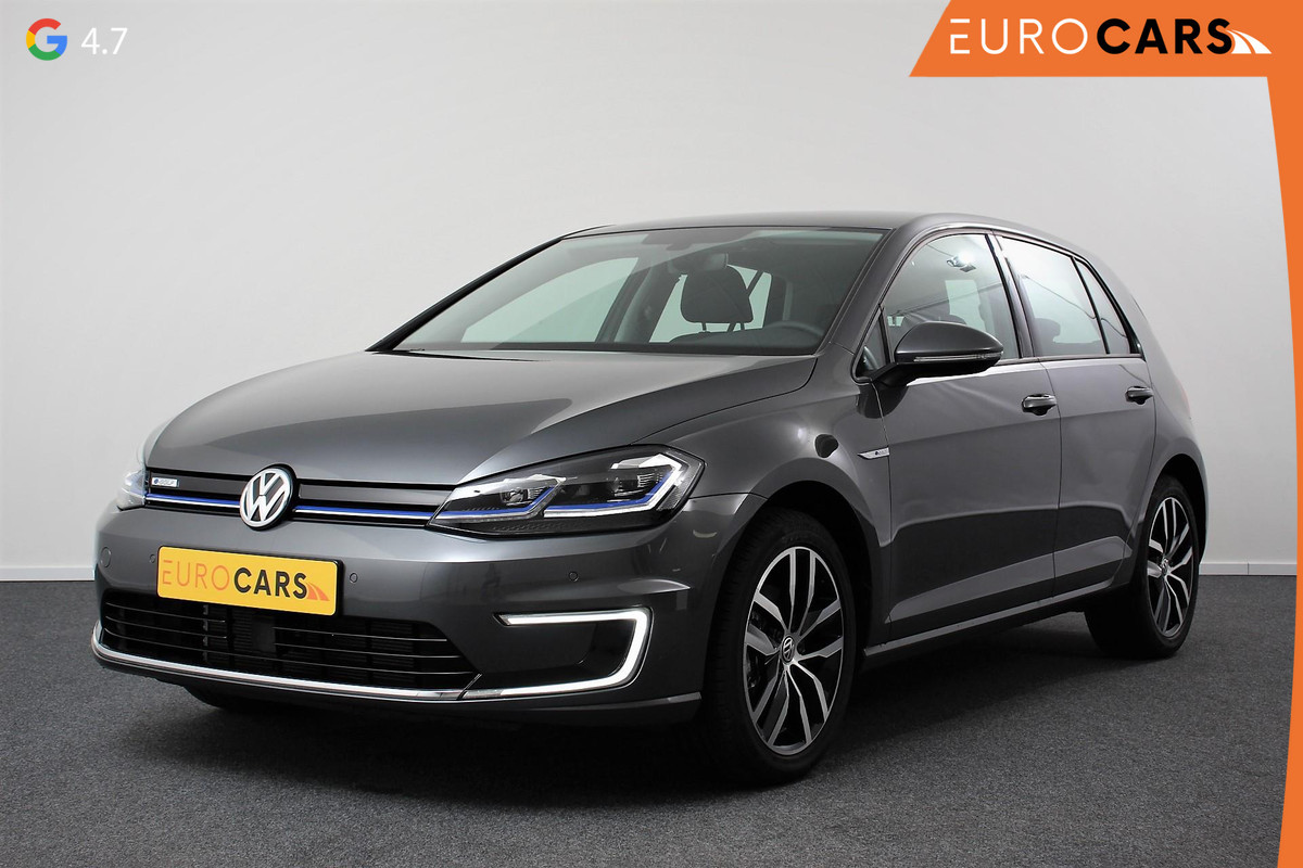 Volkswagen e-Golf Edition | Navigatie | Climate Control | Digitale cockpit | Bluetooth | Cruise control adaptive | Camera | LMV 17"