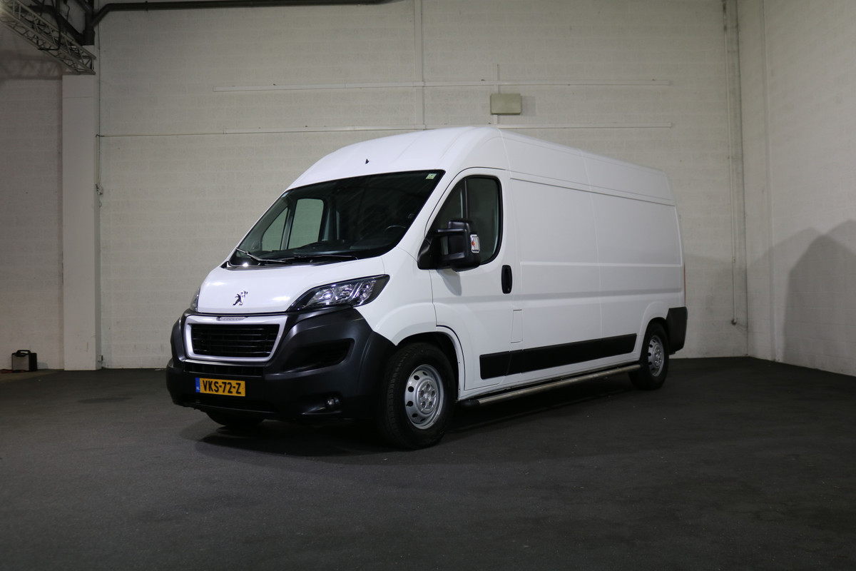 Peugeot Boxer 2.2 BlueHDi 165pk L3 H2 Airco Camera Trekhaak Peugeot Boxer 2.2 BlueHDi 165pk L3 H2 Airco Camera Trekhaak