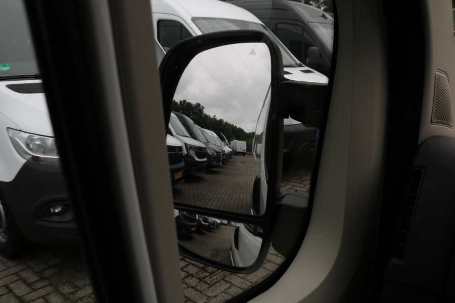 Peugeot Boxer 2.2 BlueHDi 165pk L3 H2 Airco Camera Trekhaak
