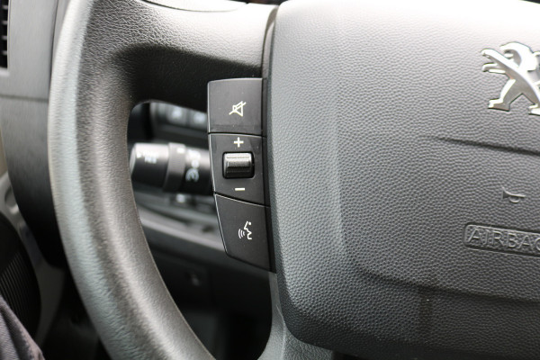 Peugeot Boxer 2.2 BlueHDi 165pk L3 H2 Airco Camera Trekhaak