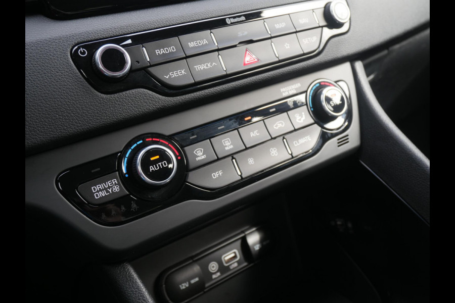 Kia Niro 1.6 GDi Hybrid DynamicLine | Trekhaak | Cruise | Camera | Clima | Carplay | Navi |