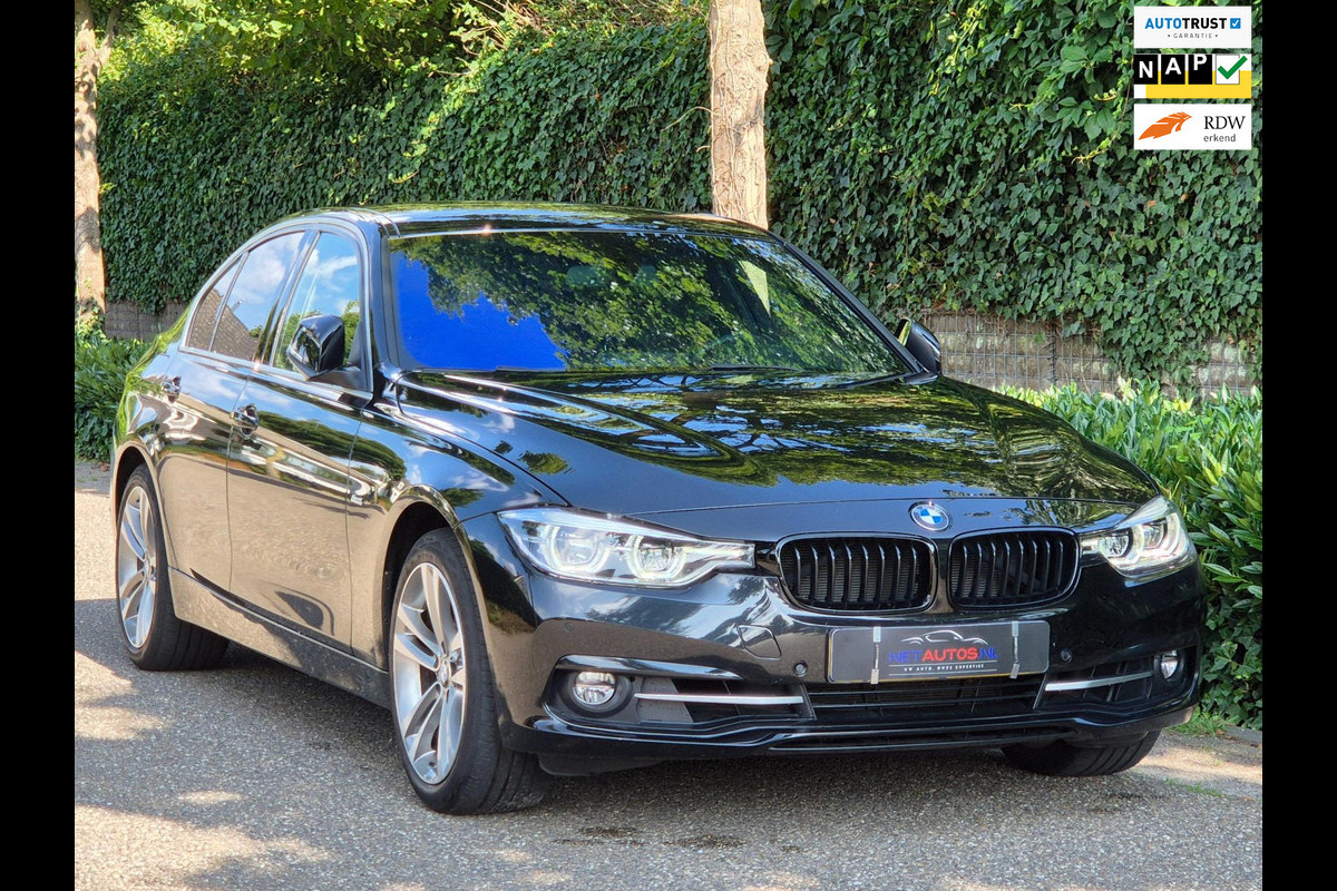 BMW 3-serie 320i High Executive Navi GR Apple CarPlay Sport Leder LED Automaat NAP NL BMW 3-serie 320i High Executive Navi GR Apple CarPlay Sport Leder LED Automaat NAP NL