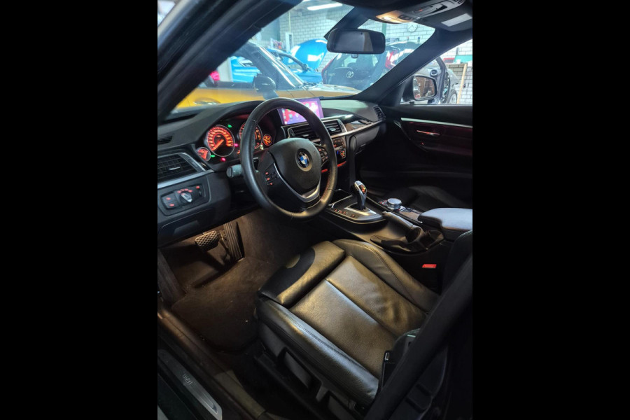 BMW 3-serie 320i High Executive Navi GR Apple CarPlay Sport Leder LED Automaat NAP NL