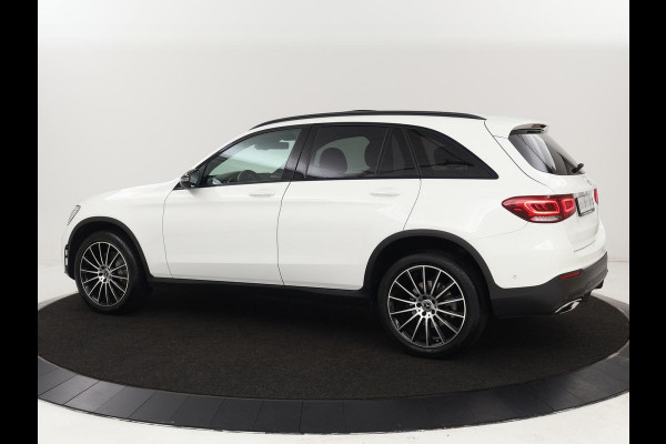 Mercedes-Benz GLC 300de 4MATIC AMG Night | Panoramadak | Adaptive cruise | Trekhaak | Stoelverwarming | Carplay | Leder/Alcantara | Digital Cockpit | 360 Camera | Park Assist