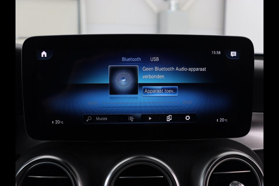 Mercedes-Benz GLC 300de 4MATIC AMG Night | Panoramadak | Adaptive cruise | Trekhaak | Stoelverwarming | Carplay | Leder/Alcantara | Digital Cockpit | 360 Camera | Park Assist