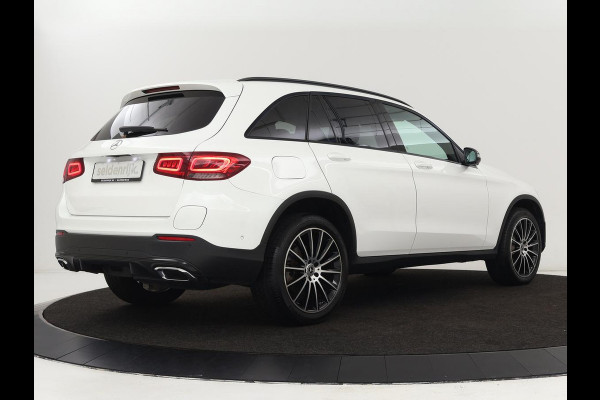 Mercedes-Benz GLC 300de 4MATIC AMG Night | Panoramadak | Adaptive cruise | Trekhaak | Stoelverwarming | Carplay | Leder/Alcantara | Digital Cockpit | 360 Camera | Park Assist