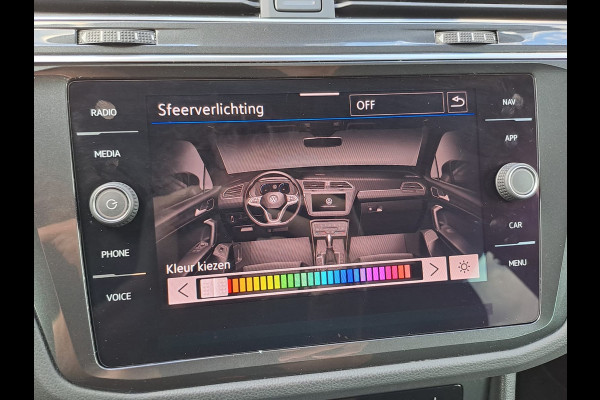 Volkswagen Tiguan 1.5 TSI Elegance | Trekhaak | Navi | ACC | Stoelverwarming | Lane Assist | Kyeless | Camera | IQ Light | Side Assist |