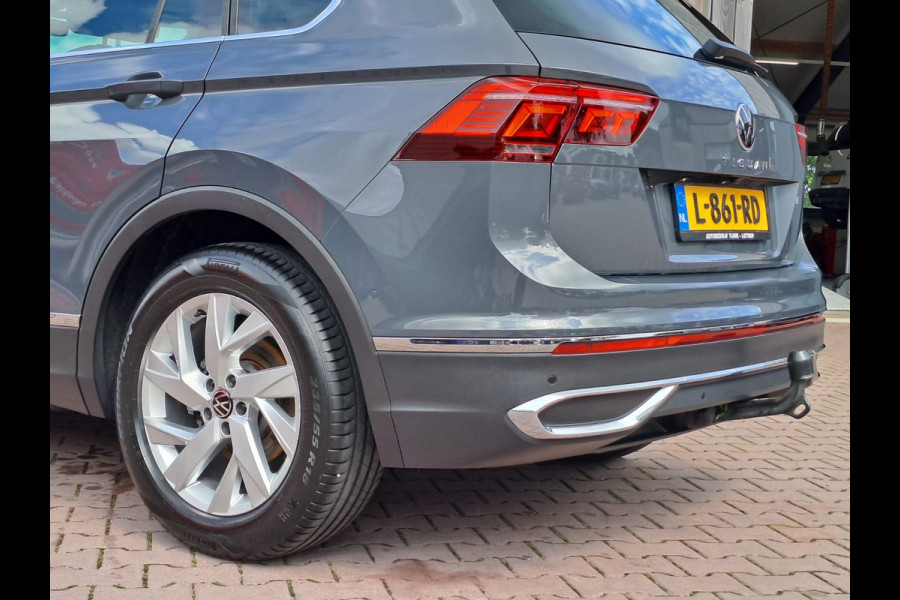 Volkswagen Tiguan 1.5 TSI Elegance | Trekhaak | Navi | ACC | Stoelverwarming | Lane Assist | Kyeless | Camera | IQ Light | Side Assist |
