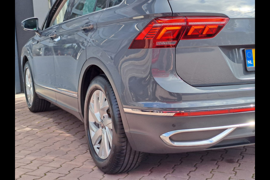 Volkswagen Tiguan 1.5 TSI Elegance | Trekhaak | Navi | ACC | Stoelverwarming | Lane Assist | Kyeless | Camera | IQ Light | Side Assist |